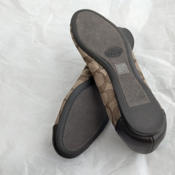 Coach Chelsea Outline Ballet Flats Size 6 Tan Brown Signature Monogram Leather - Picture 8 of 16